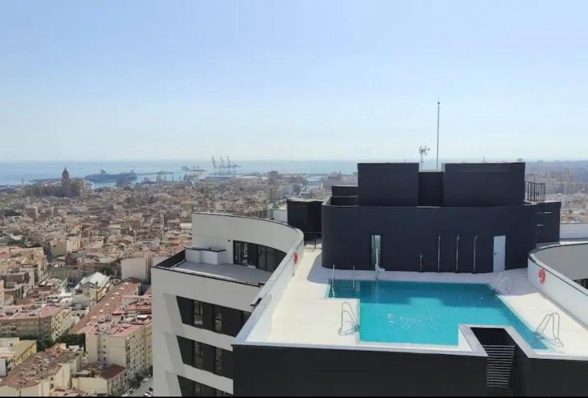 Urban Sky Views Over Malaga Exterior photo